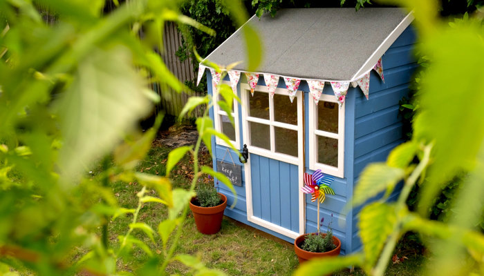 Little store lodge playhouse